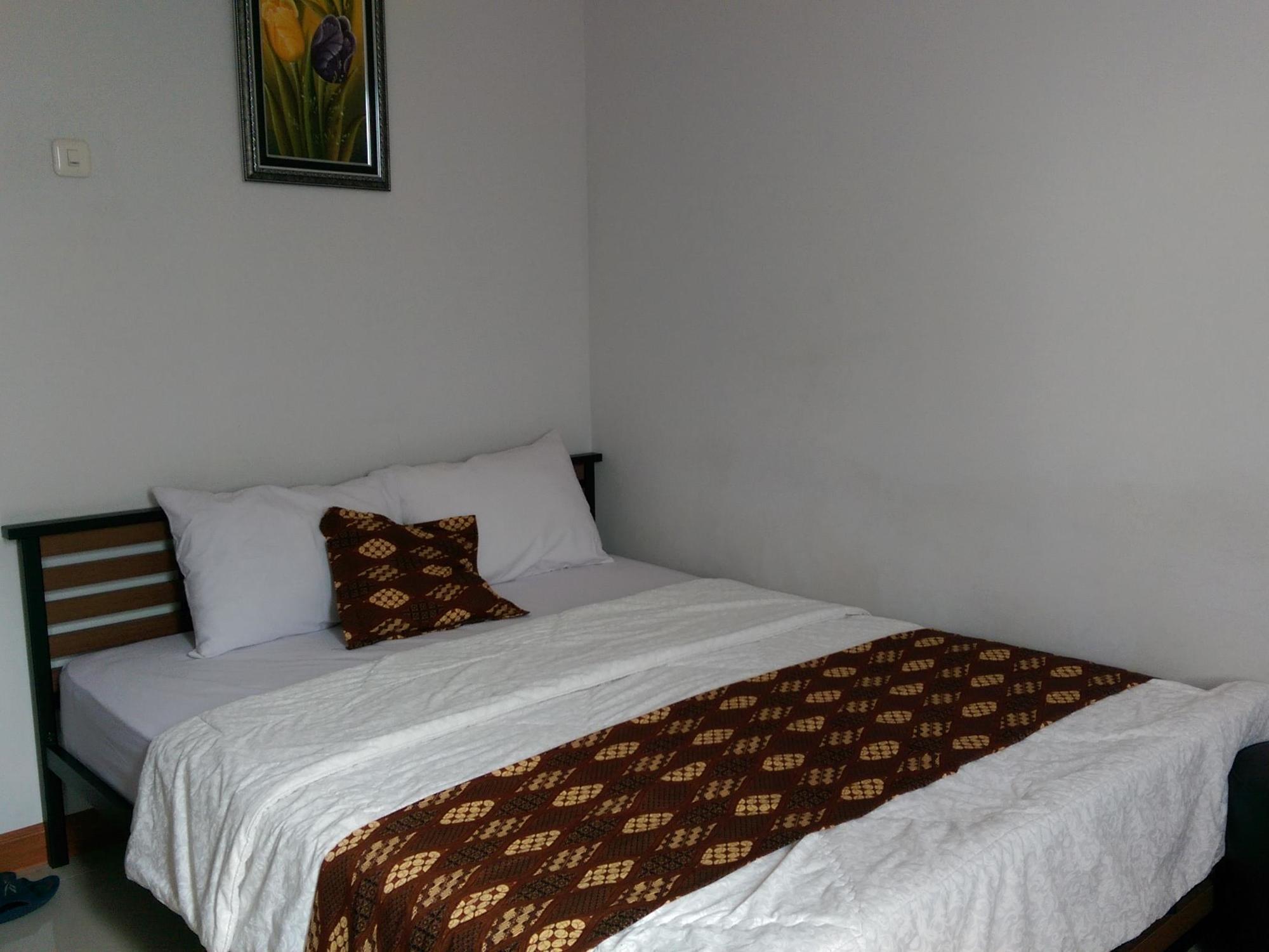 Rene Hotel 2*